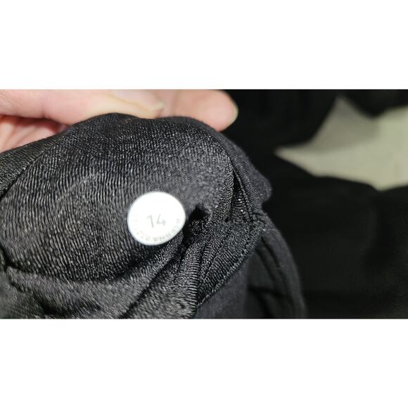 Lululemon Groove Pant Flare Super High-Rise *Nulu Black Women's size 14 Yoga - Picture 7 of 8